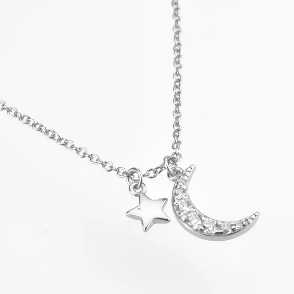 Moon-Necklace